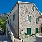 Appartamento Terramar Baška Voda